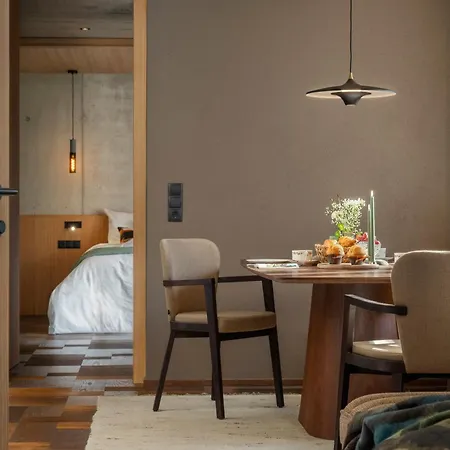 Blaekat Apartment *